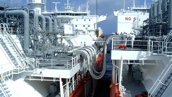 LNG-Composite-Hoses