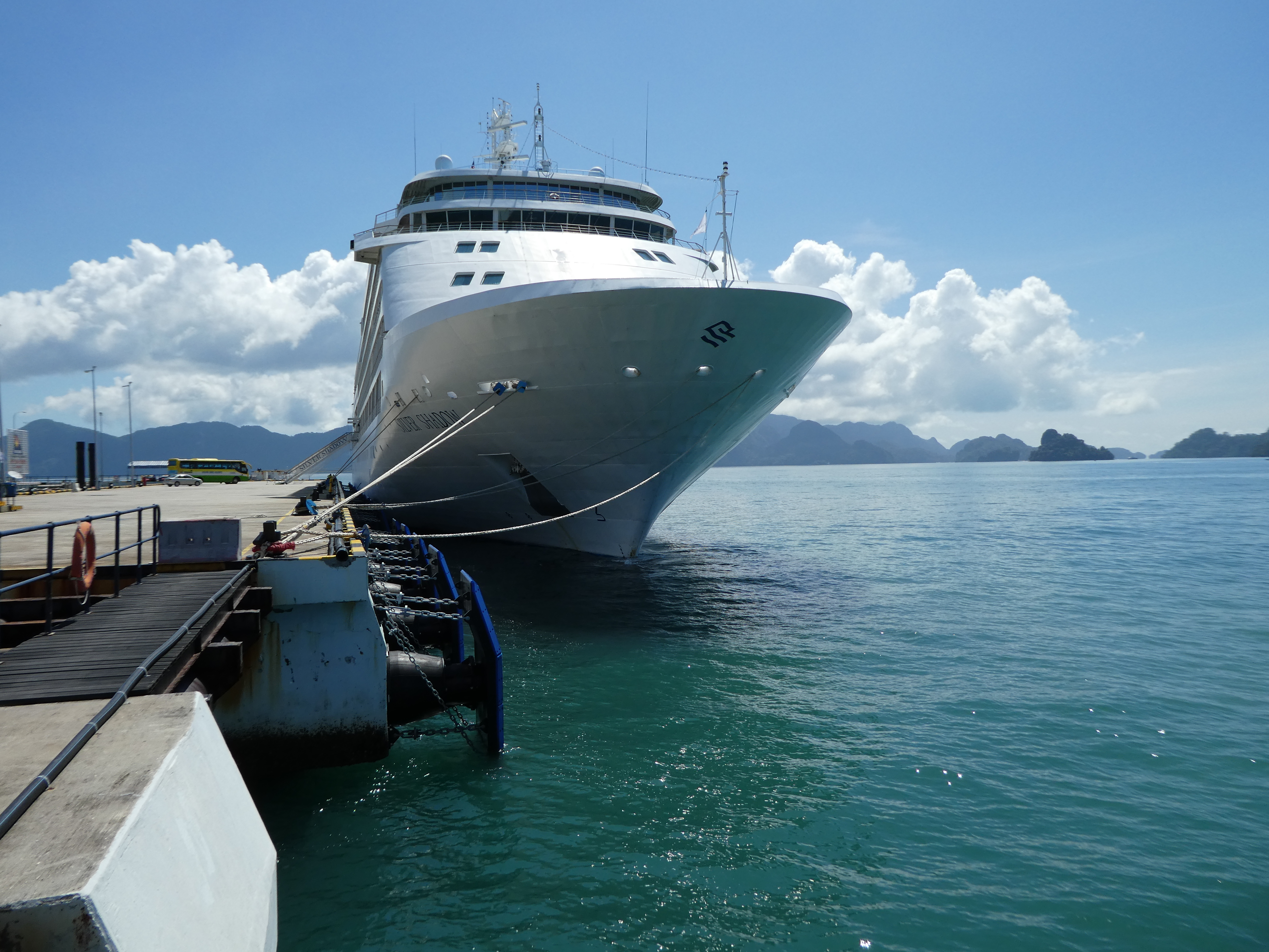 确保护舷性能的全方位解决方案 | Marine-and-infrastructure